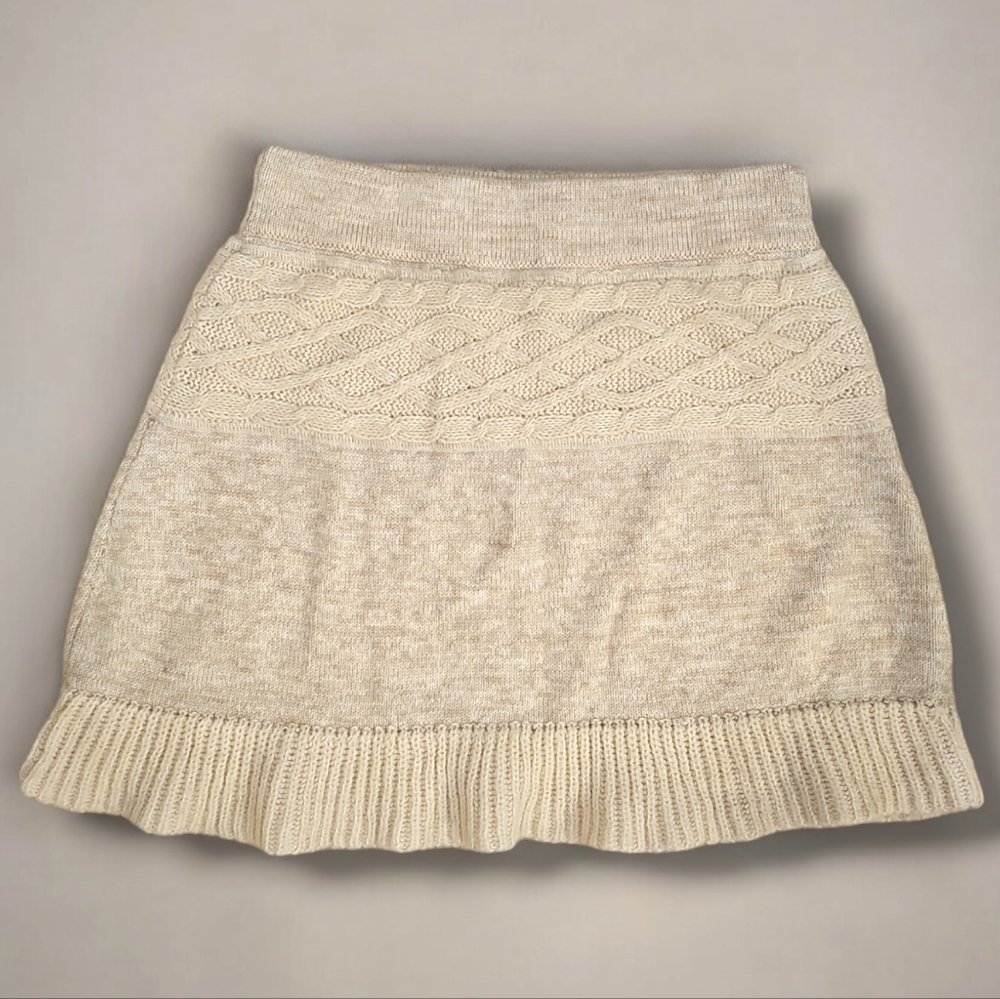 Dakiki Tan Wool Blend Sweater Knit Pull-On Mini Skirt - Size Medium
